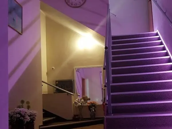 فندق مبيت وإفطار Sympatik