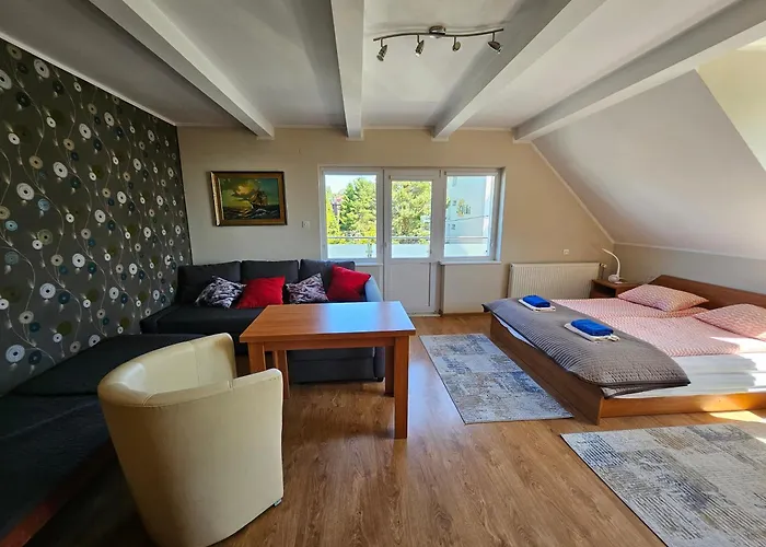 فندق مبيت وإفطار Sympatik 3*